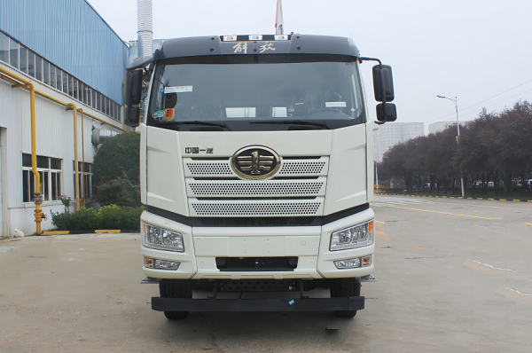 混動攪拌車強(qiáng)勁優(yōu)勢詳解！攪拌車主新選擇！